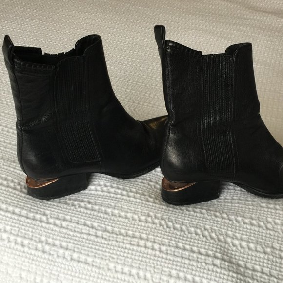 ALEXANDER WANG - ROSE GOLD Bootie - Picture 1 of 3